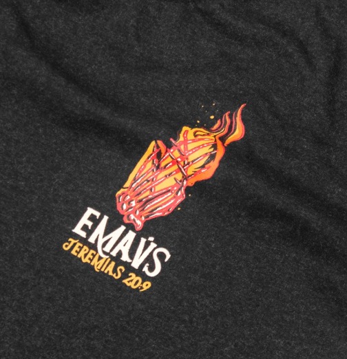 Polera Unisex "Fuego en Mis Huesos" - Edición Emaús - Imagen 2
